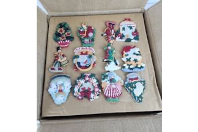 12 Vintage American Atelier  - 12 Days Christmas Napkin Rings 443093 New In Box