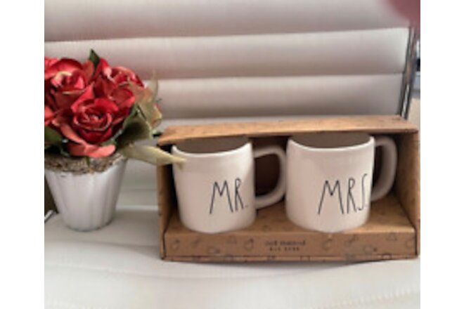 NEW Rae Dunn "MR. & MRS." Mug Set ~ Gift Pack ~ (Wedding's/Anniversaries, Etc.)