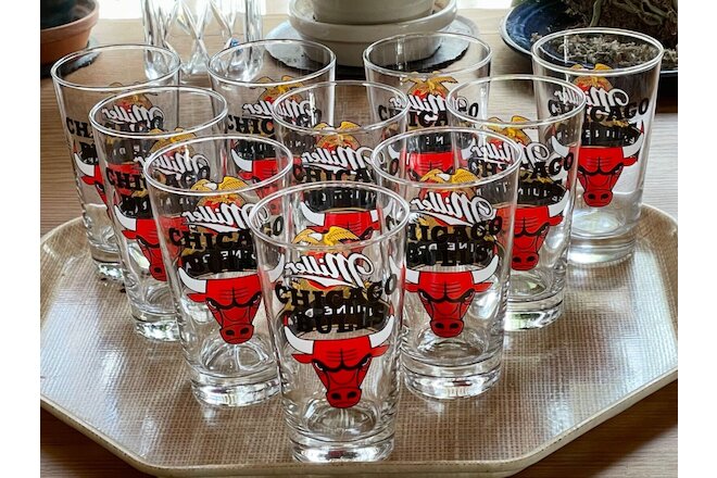 Lot 10 Chicago Bulls Miller Genuine Draft MGD Beer Pint Glasses Rare 90’s Set