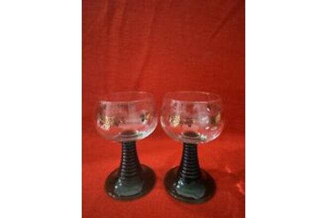 2 Luminare France Wine Glasses, cool Retro Chunky Ribbed Green Stem, A1771