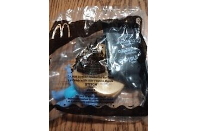 Walt Disney Park & Resort Stitch #6 McDonald's Happy Meal Toy 2005 Sealed Bag
