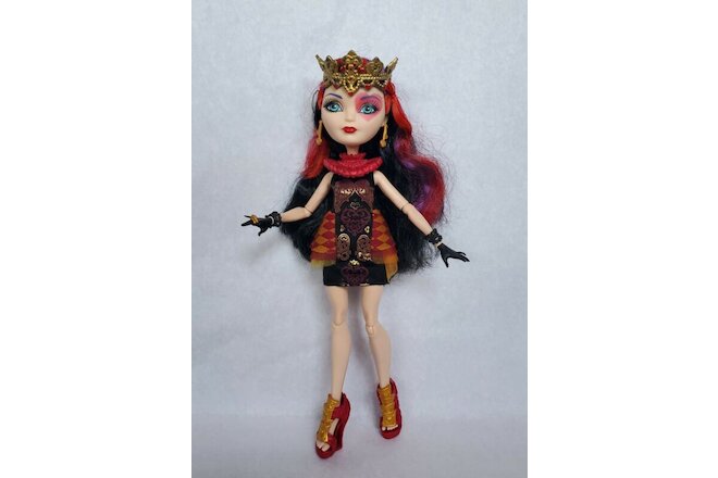 Lizzie Hearts doll **READ** Way Too Wonderland First Chapter Ever After High