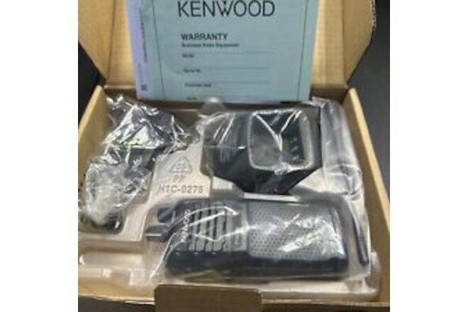 Kenwood ProTalk UHF Handheld Radio - 2 Watts 16 Channel 6-Mile Range NX-P1302AUK