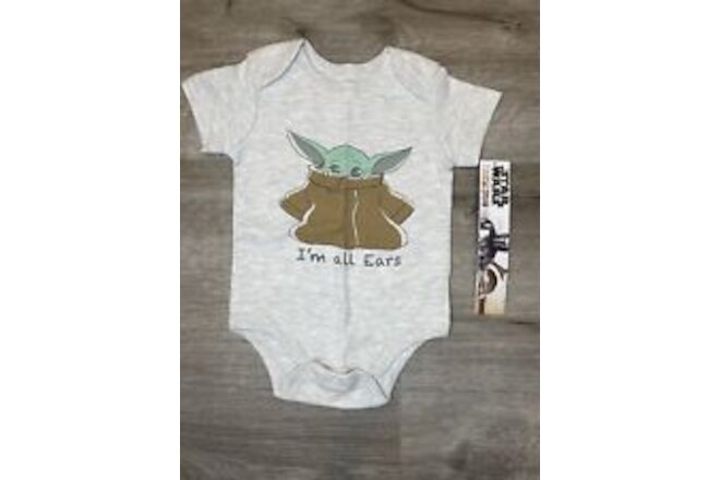 Star Wars Baby One piece Bodysuit Short Sleeves 0-3 Months Grey Baby Yoda NWT