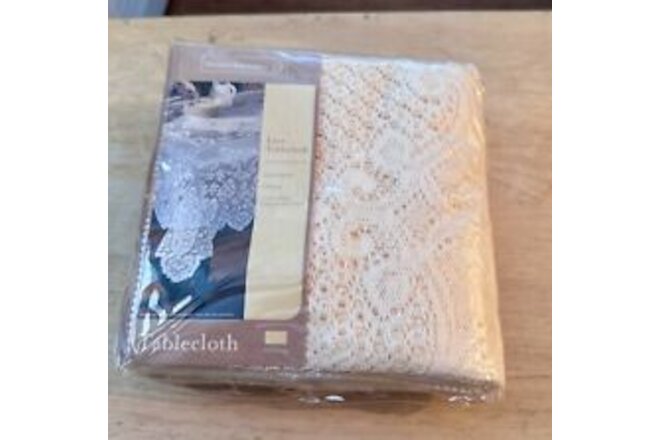 VTG NOS Home Trends Tablecloth  LACE BUCKINGHAM Oblong 60” X 84” NEW! SEALED!