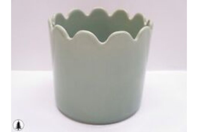 H&M Home Crackle-Glaze 5" H X 5.5" D Light Green Pot Planter Scalloped